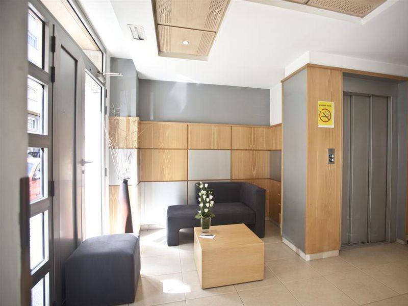 Hotel Metropol By Carris Lugo Extérieur photo